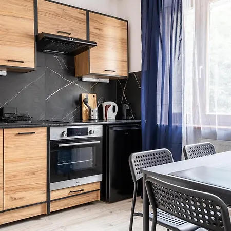 Rentplanet - Dworcowa Apartmán *