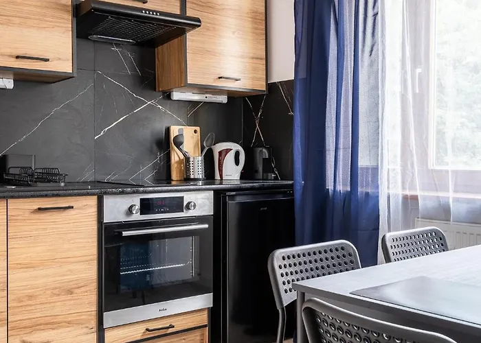 Rentplanet - Dworcowa דירה *